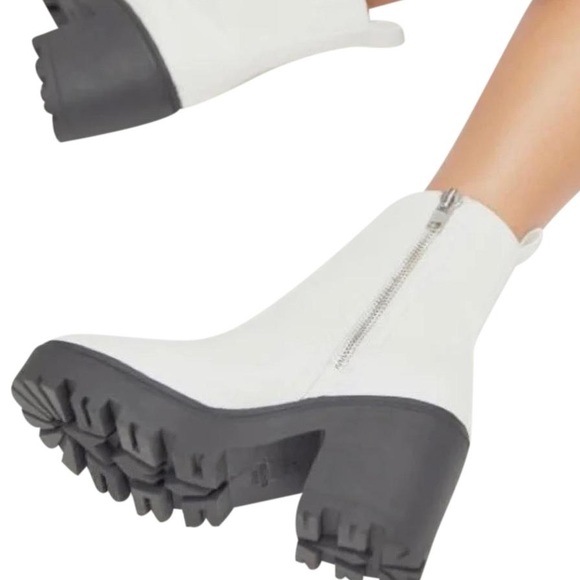 UO Zip Up Platform Boot Chunky Heel - Picture 2 of 9